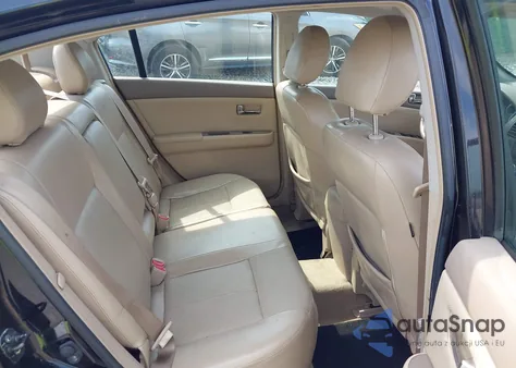 2011 Nissan Sentra 2.0Sl from USA, damaged, VIN 3N1AB6AP0BL657953